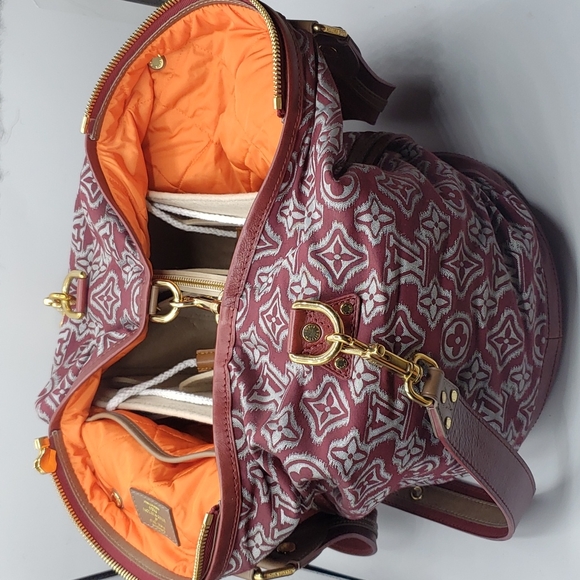 LOUIS VUITTON SIZE ONE SIZE COLOR BURGUNDY AND GRAY 100% AUTHENTIC - Picture 10 of 13